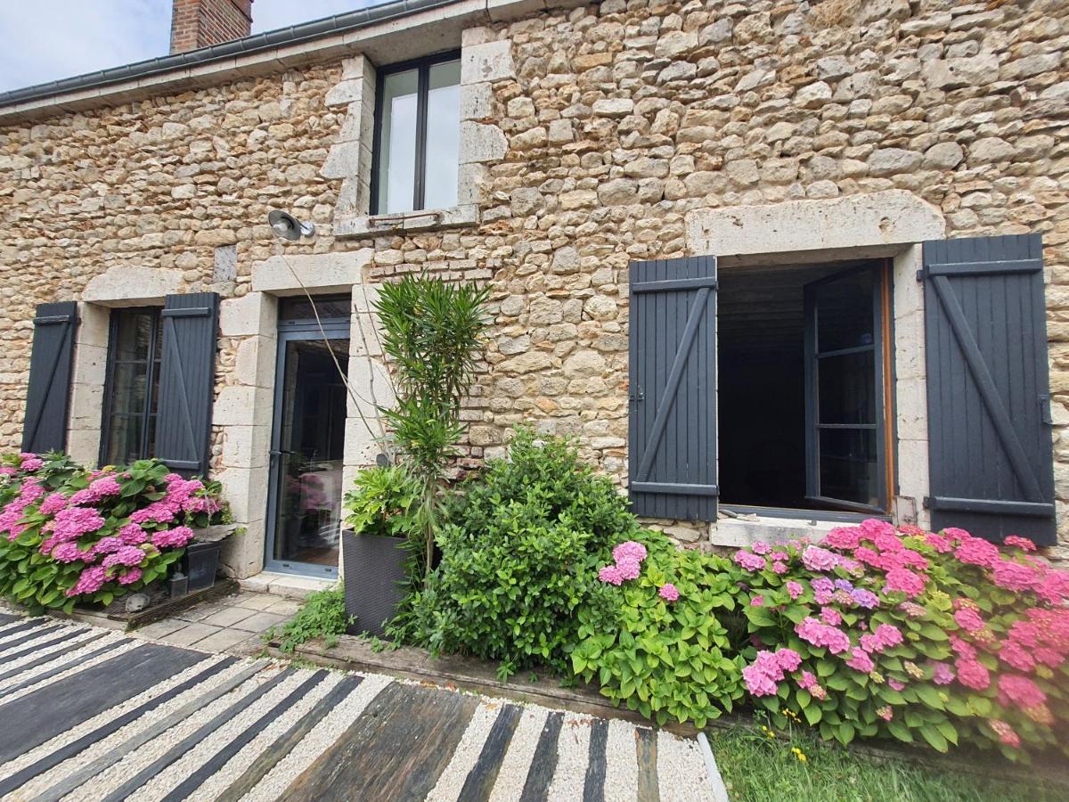 Chez Poune Bed & Breakfast Champigny-en-Beauce Eksteriør bilde